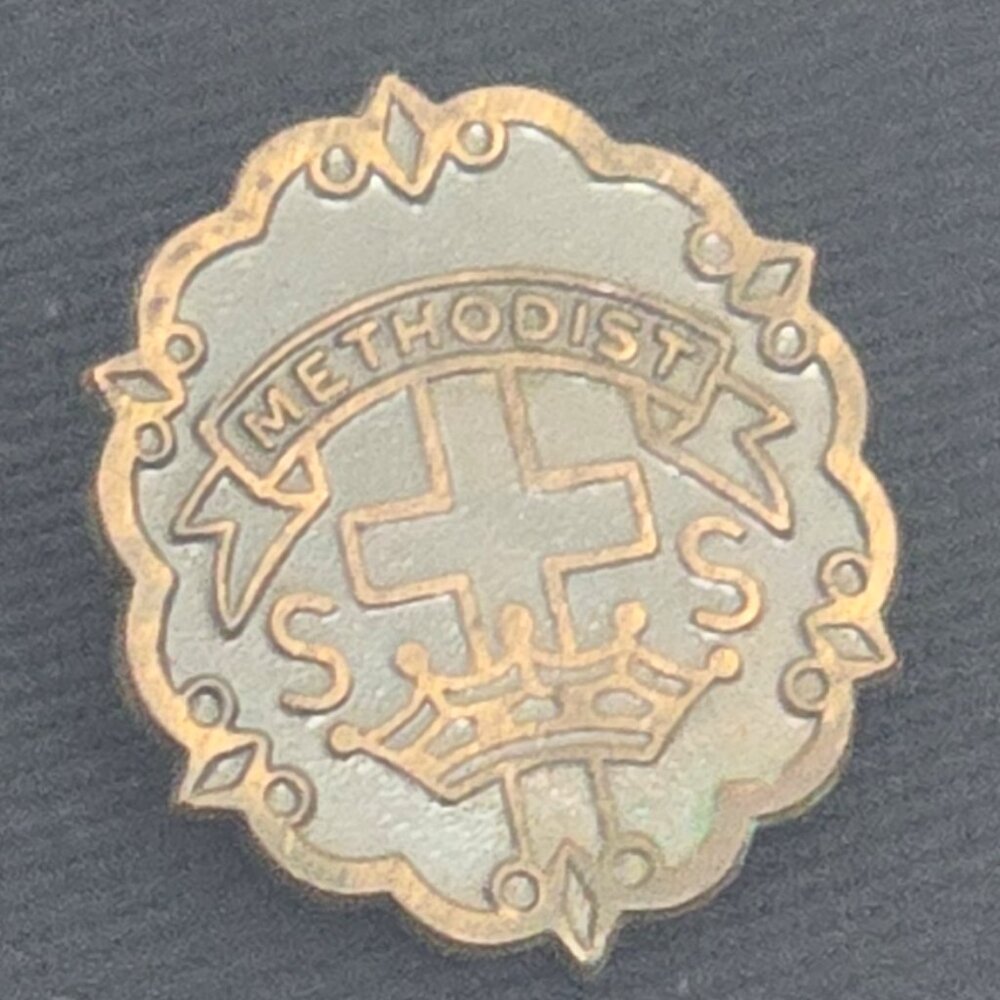 Methodist S S Ping Back Label PIN Rare Bronze Robbins Co. Attleboro MA